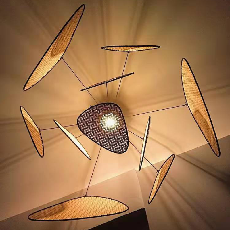 Leaf Rattan Lamp